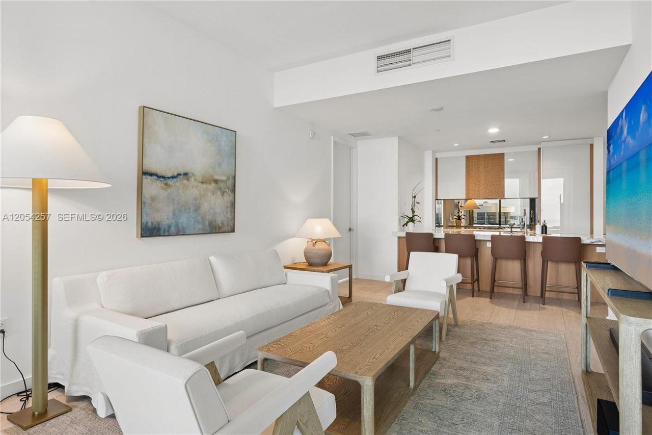 2831 S Bayshore Dr, Unit 1701, Coconut Grove, FL 33133 Photo