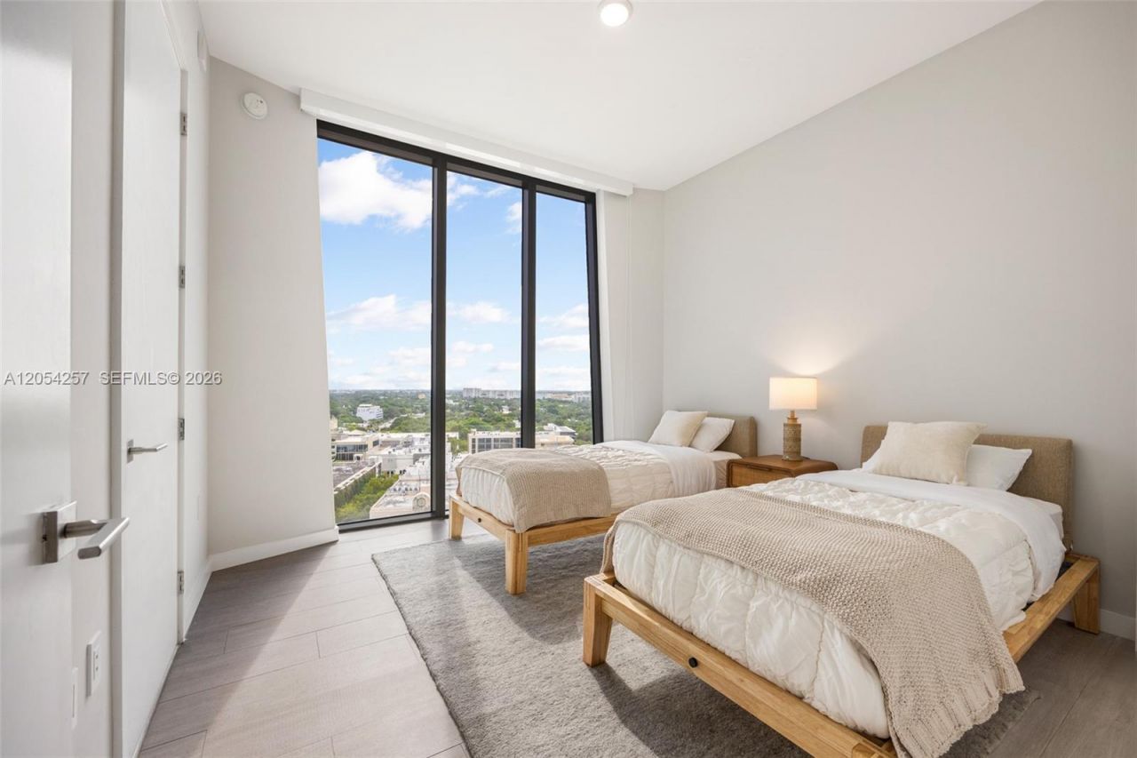 2831 S Bayshore Dr, Unit 1701, Coconut Grove, FL 33133 Photo