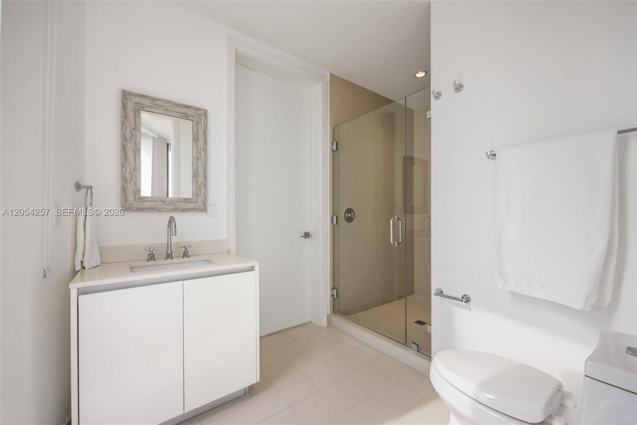 2831 S Bayshore Dr, Unit 1701, Coconut Grove, FL 33133 Photo