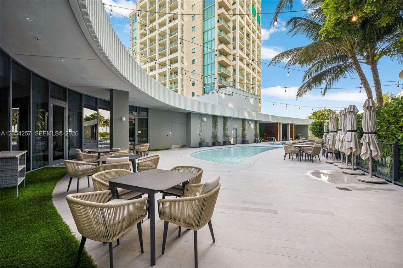 2831 S Bayshore Dr, Unit 1701, Coconut Grove, FL 33133 Photo