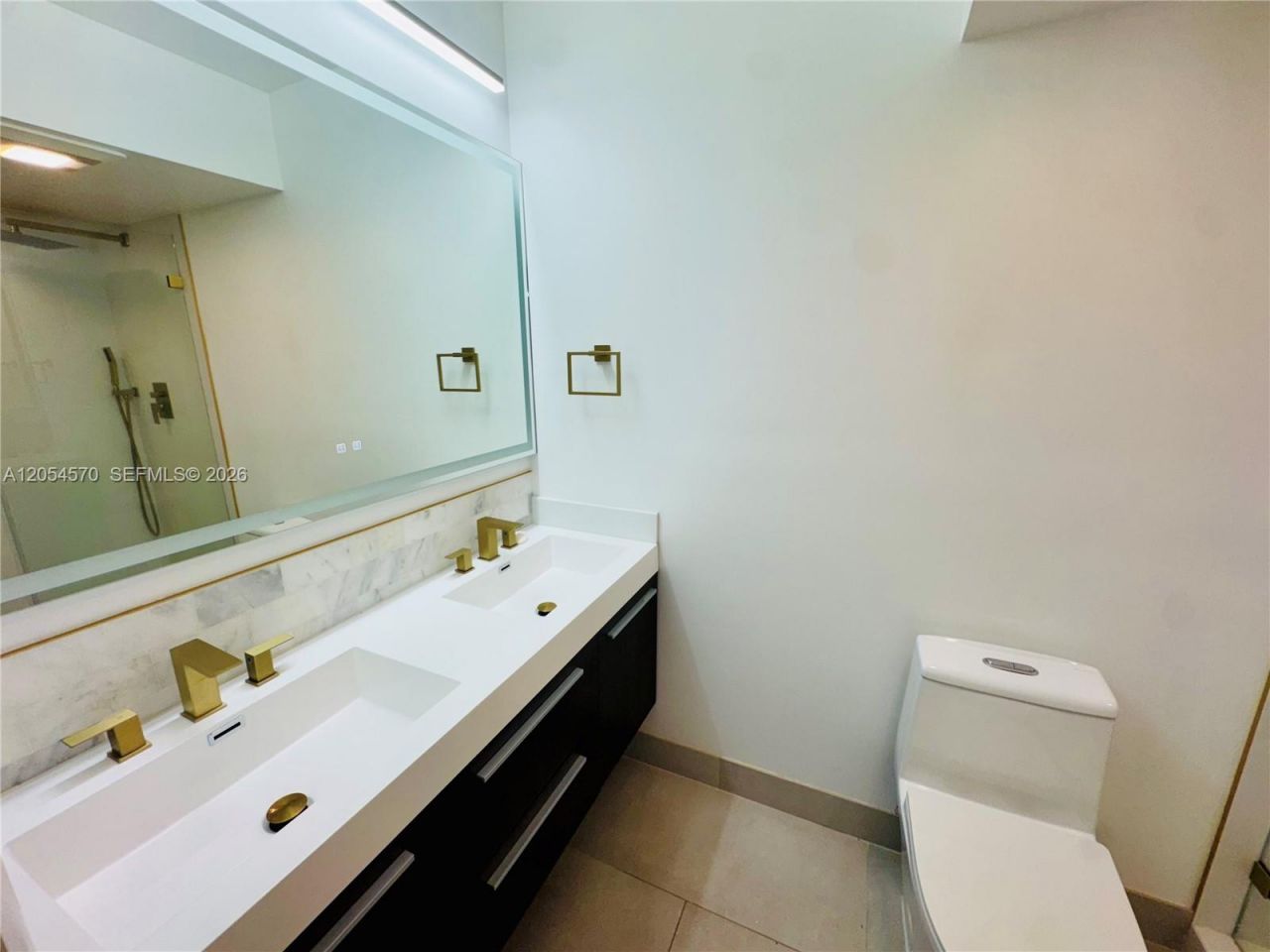 420 NE 12th Ave, Unit 502, Hallandale Beach, FL 33009 Photo