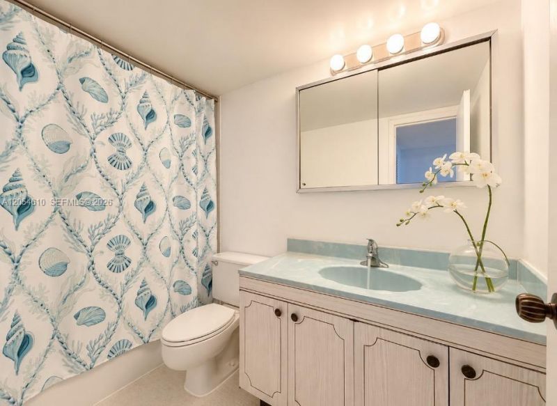 2030 S Ocean Dr , Unit 1905, Hallandale Beach, FL 33009 Photo