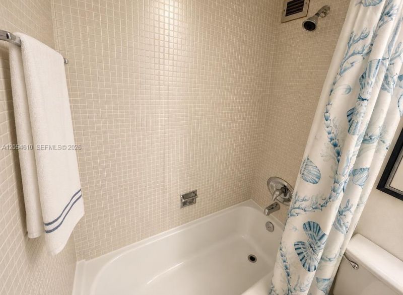 2030 S Ocean Dr , Unit 1905, Hallandale Beach, FL 33009 Photo