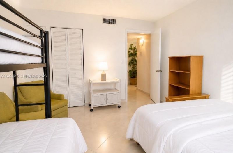 2030 S Ocean Dr , Unit 1905, Hallandale Beach, FL 33009 Photo
