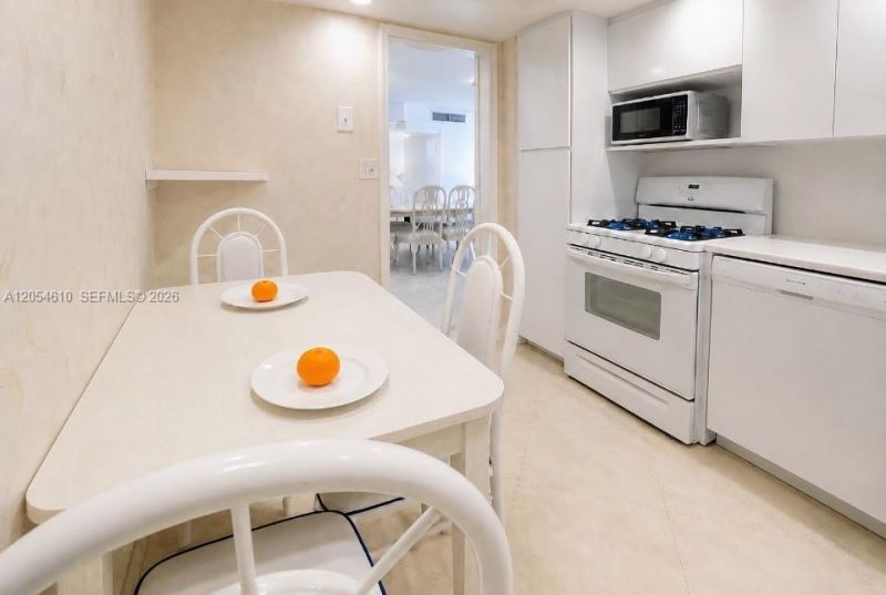 2030 S Ocean Dr , Unit 1905, Hallandale Beach, FL 33009 Photo