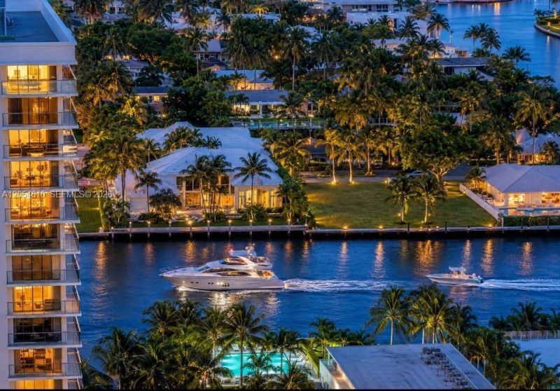 2030 S Ocean Dr , Unit 1905, Hallandale Beach, FL 33009 Photo