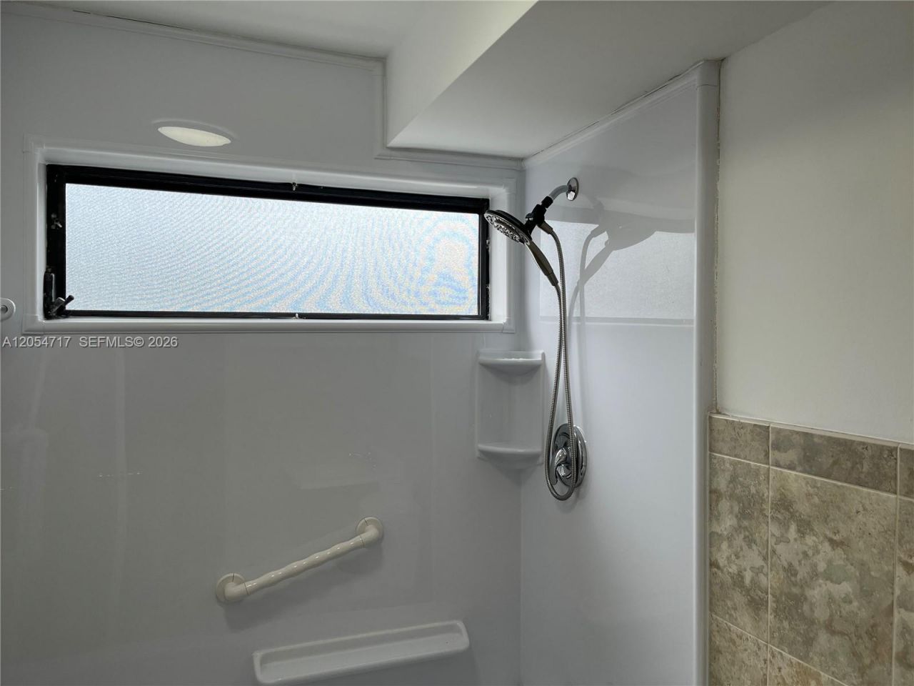 709 Curtiss Pkwy, Unit 11, Miami Springs, FL 33166 Photo