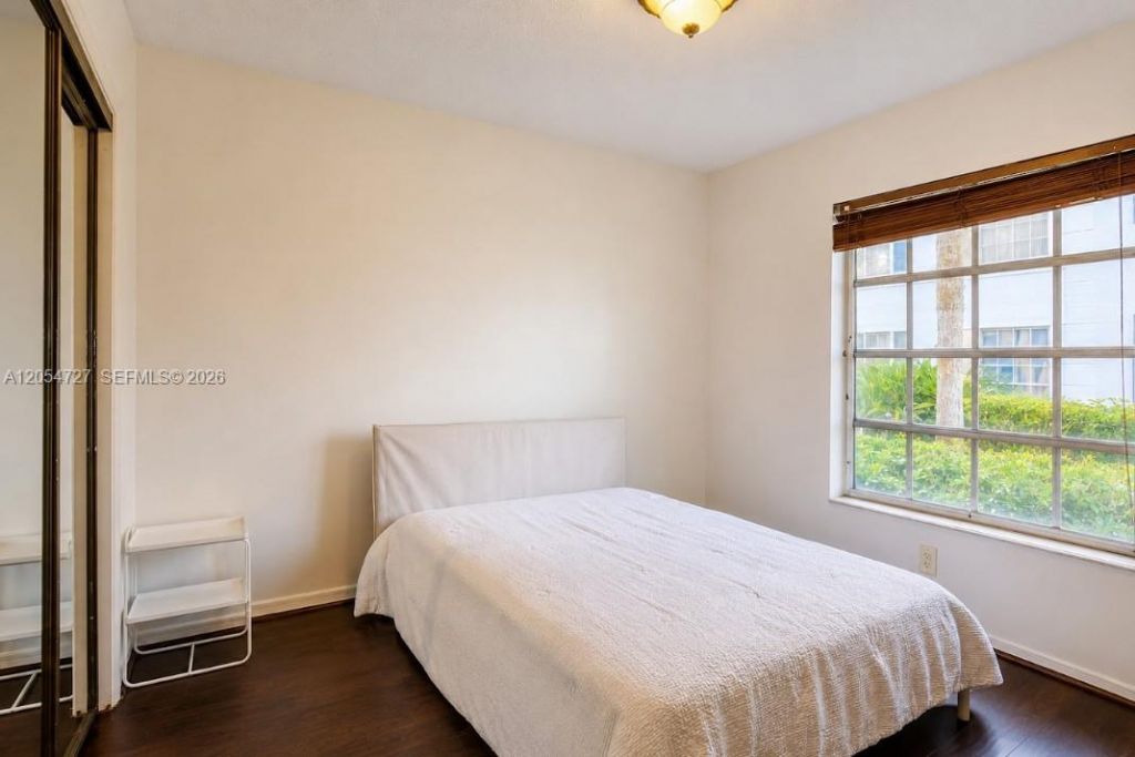 2201 NE 66th St, Unit 1302, Fort Lauderdale, FL 33308 Photo
