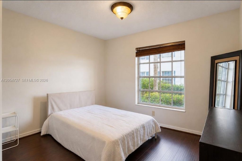 2201 NE 66th St, Unit 1302, Fort Lauderdale, FL 33308 Photo