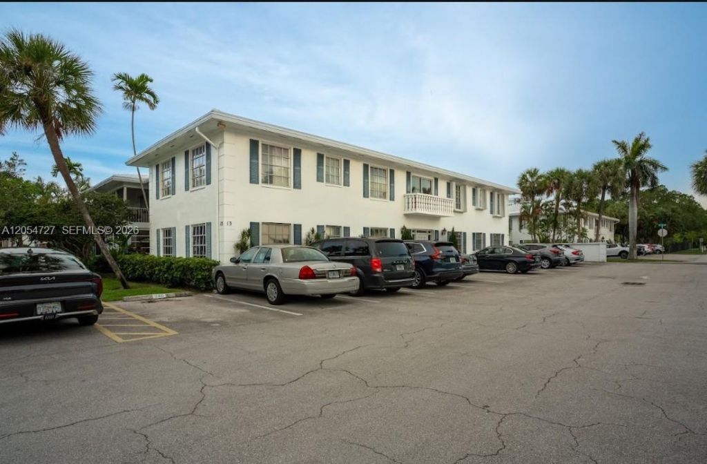 2201 NE 66th St, Unit 1302, Fort Lauderdale, FL 33308 Photo