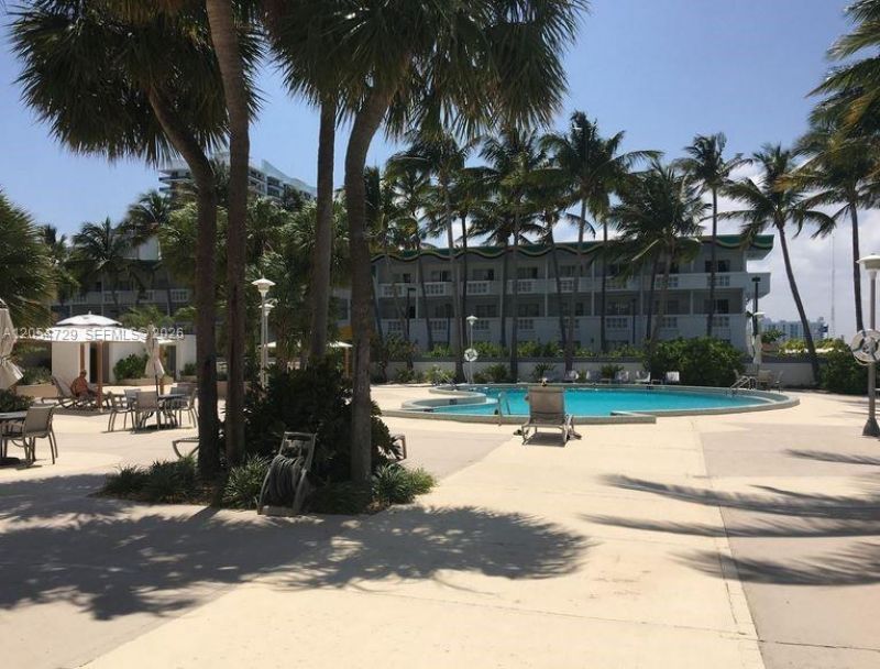1865 79th St Cswy , Unit 6J, North Bay Village, FL 33141 Photo