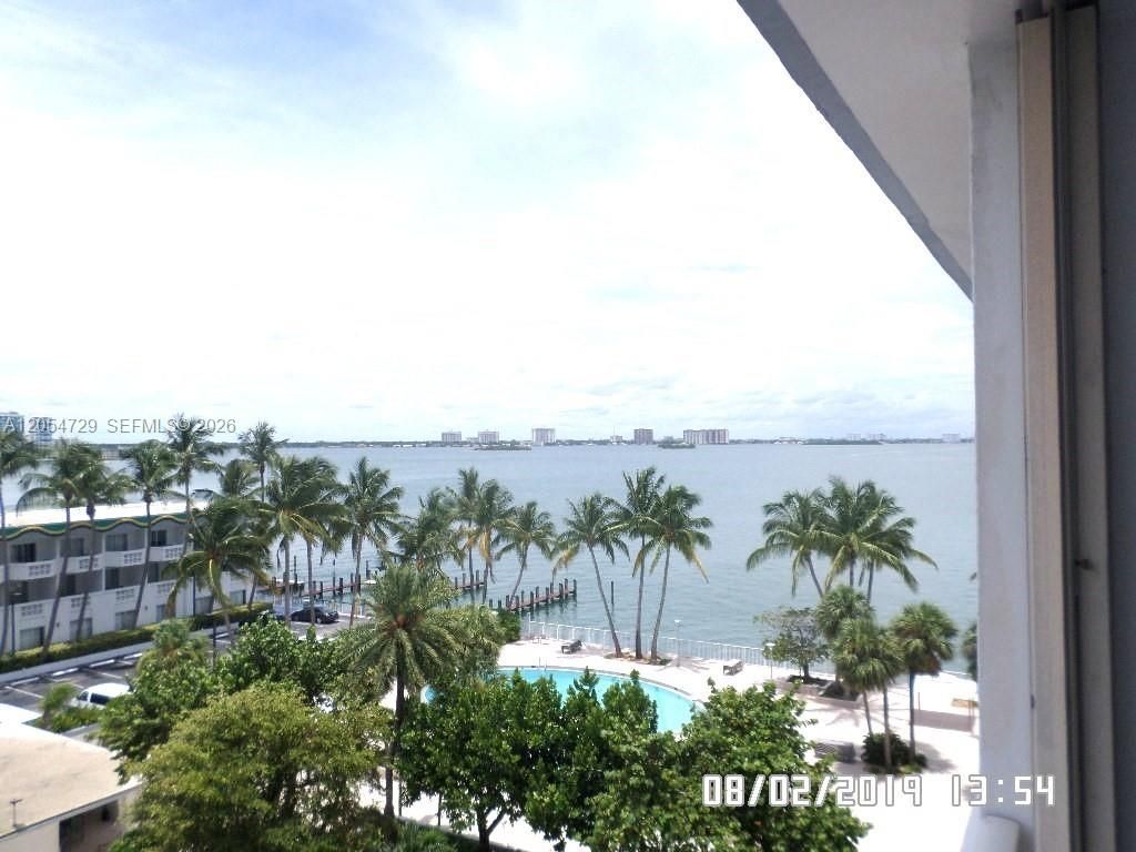 1865 79th St Cswy , Unit 6J, North Bay Village, FL 33141 Photo