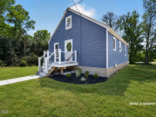 1097 Church Road, Glenville, NY 12302