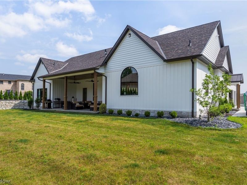 8484 Ivy Hill Drive, Poland, OH 44514 Photo 30