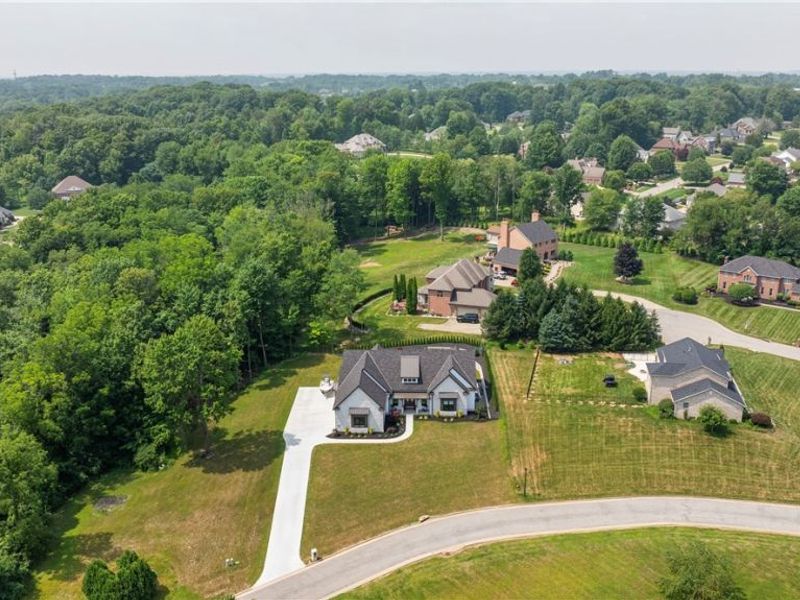 8484 Ivy Hill Drive, Poland, OH 44514 Photo 39