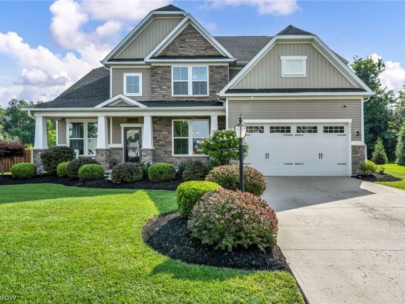 8852 Hazelwood Run , North Ridgeville, OH 44039 Photo 1