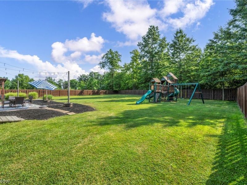 8852 Hazelwood Run , North Ridgeville, OH 44039 Photo 43