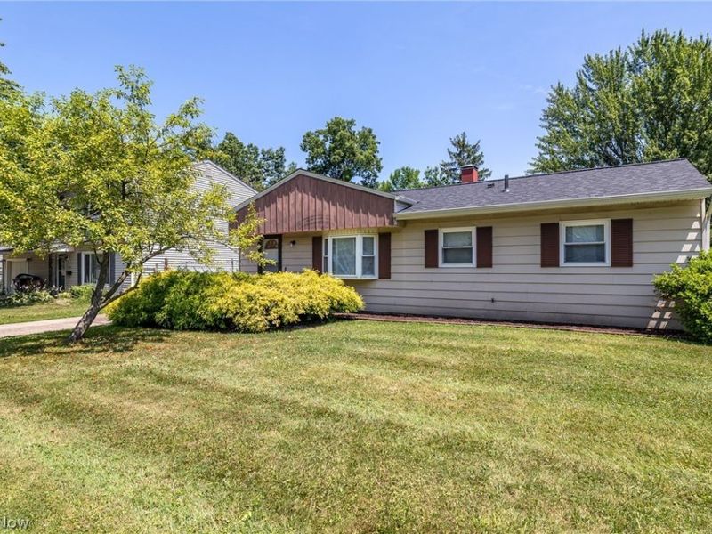 527 Monroe Boulevard , Painesville, OH 44077 Photo 1