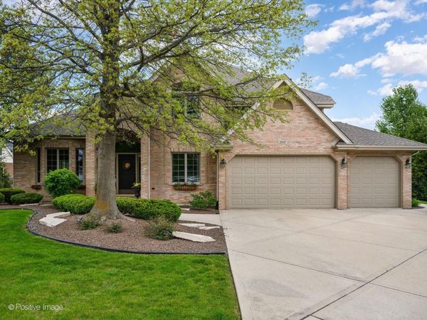 21017 Stratford Court , Mokena, IL 60448