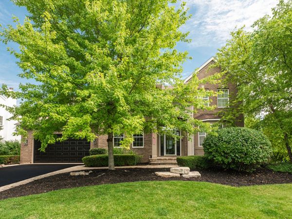 2284 Clearbrook Court , Wauconda, IL 60084