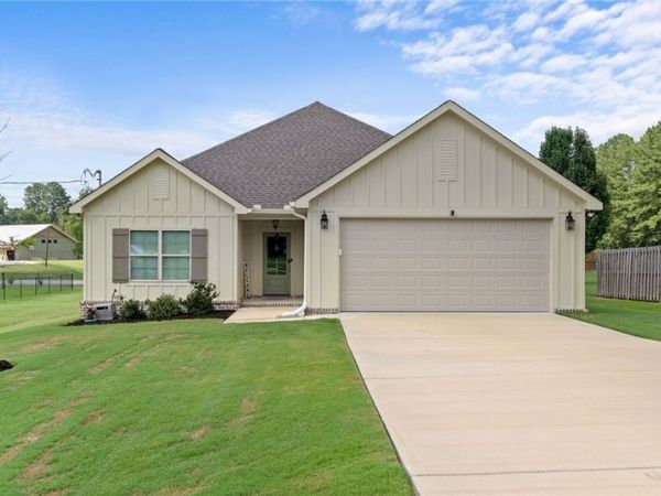 12335 VIEWPOINT Road, Northport, AL 35475
