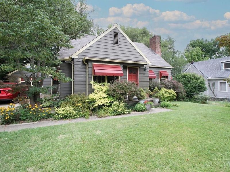 214 Valleyview Drive, Dayton, OH 45405 Photo 3