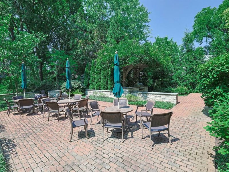 3901 West Street, Unit 208, Mariemont, OH 45227 Photo 29