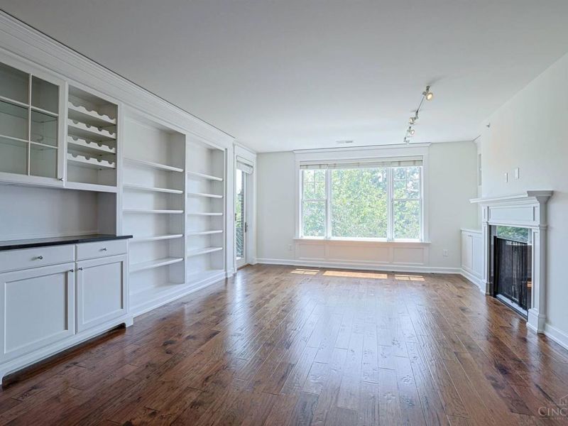 3901 West Street, Unit 208, Mariemont, OH 45227 Photo 6