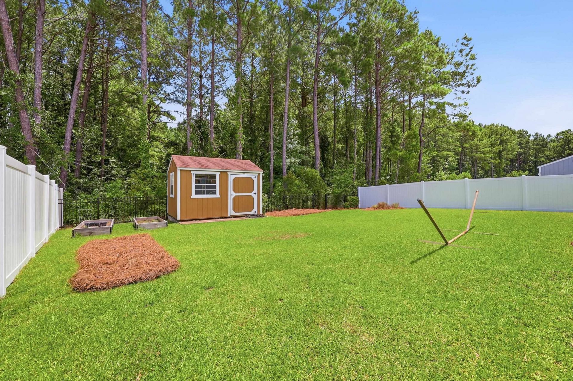 548 Talisman Trail Photo 12