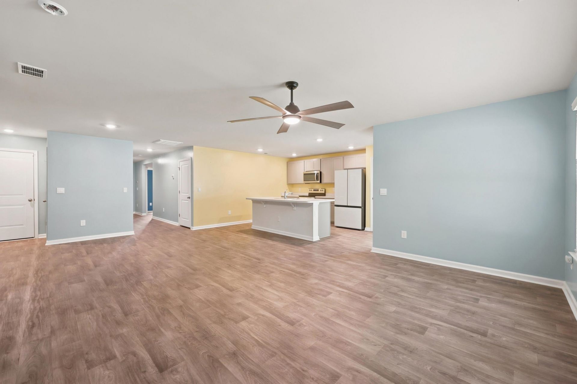 548 Talisman Trail Photo 5