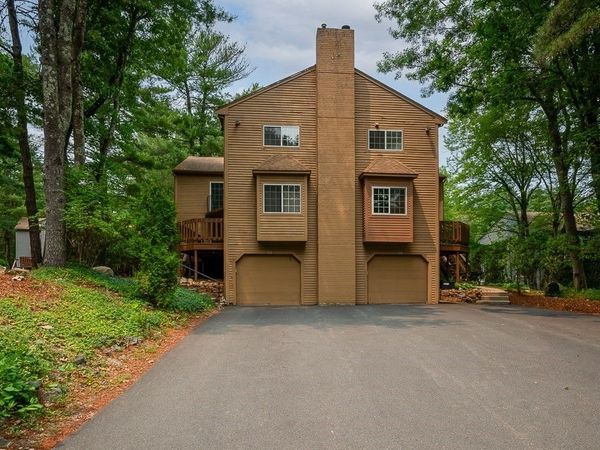 54 Voyagers Ln, Unit 54, Ashland, MA 01721