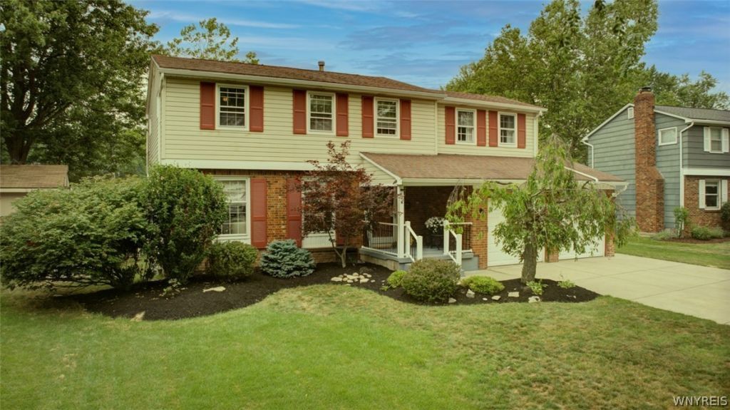 86 Sweetwood Drive N, Amherst, NY 14228 Main Photo