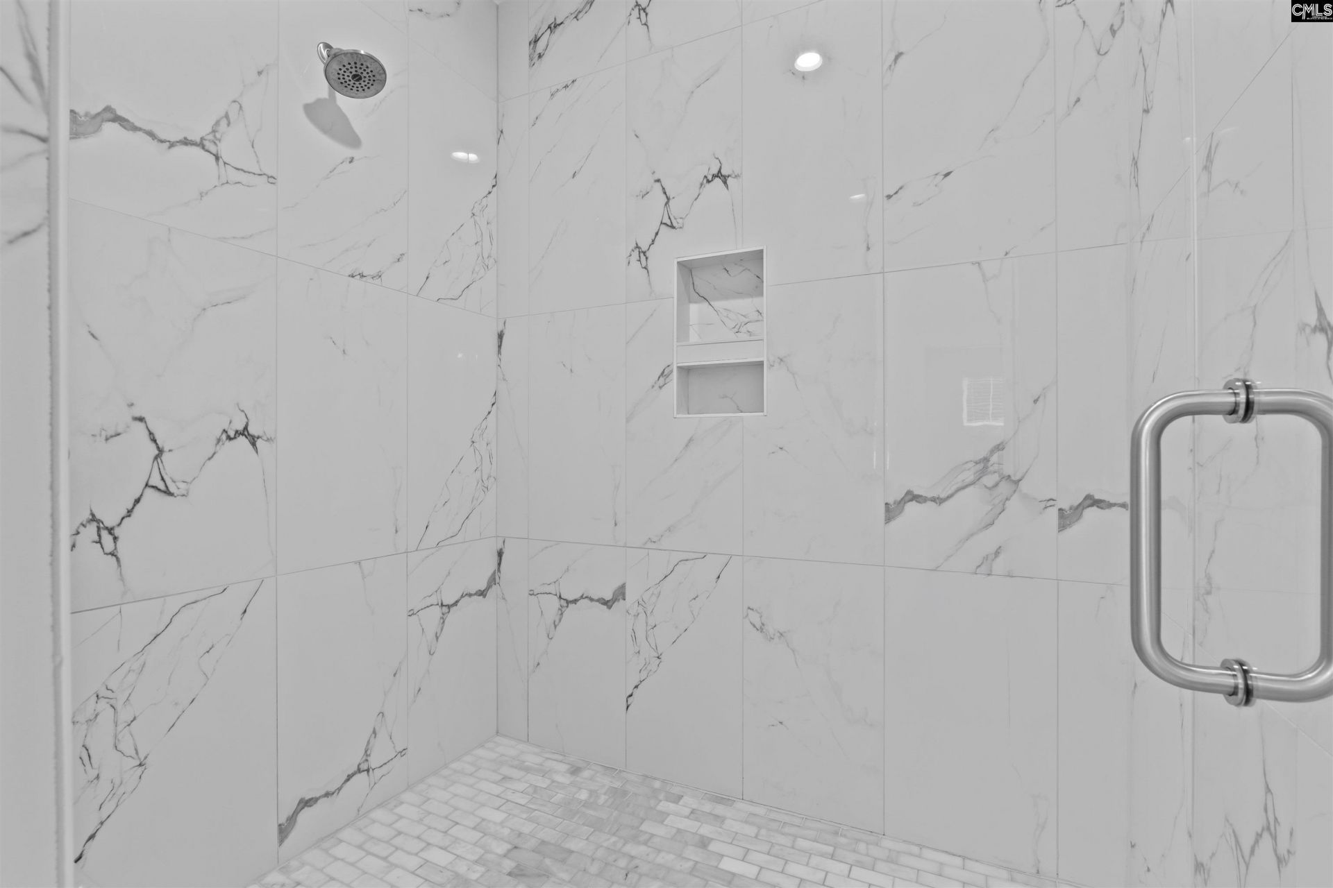 6200 Lakeshore Drive  Photo 16