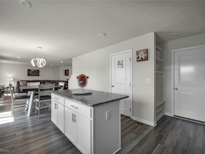 535 Cherrywood Lane , Painesville, OH 44077 Photo 8