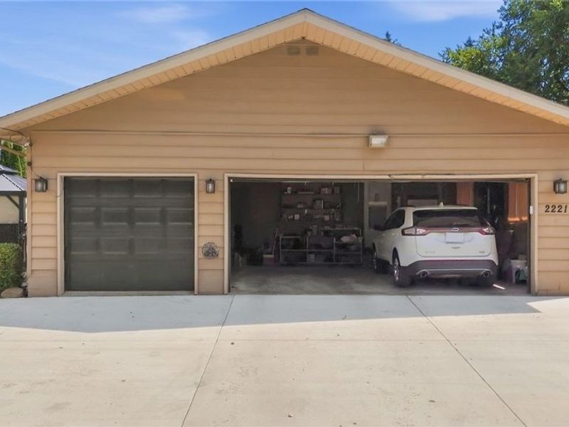 2221 Mifflin Avenue, Ashland, OH 44805 Photo 38