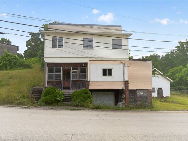 106 Main St , Smock, PA 15480