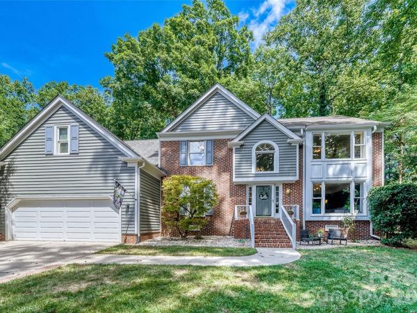 8609 Doe Path Lane, Huntersville, NC 28078