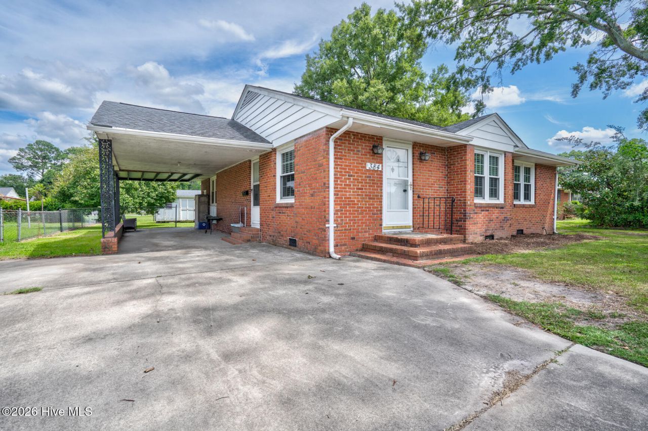 384 Snow Hill Street, Ayden, NC 28513 Main Photo