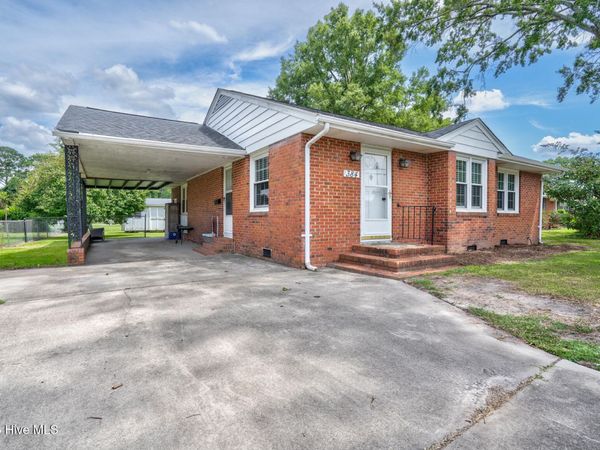 384 Snow Hill Street, Ayden, NC 28513
