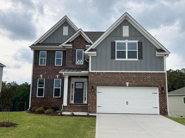 1024 Martin Farms Boulevard , Aberdeen, NC 28315