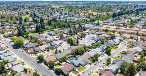 8660 N Delahye Cir, Sacramento, CA 95828 Photo
