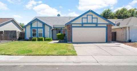 8660 N Delahye Cir, Sacramento, CA 95828 Photo