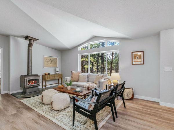 19493 Buck Canyon Road, Bend, OR 97702