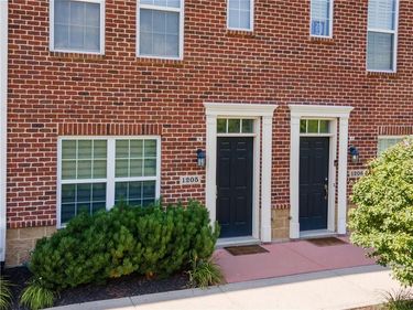 1205 Parklake Row, Springboro, OH 45066