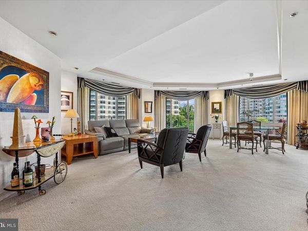 5610 WISCONSIN AVENUE, Unit 708, CHEVY CHASE, MD 20815
