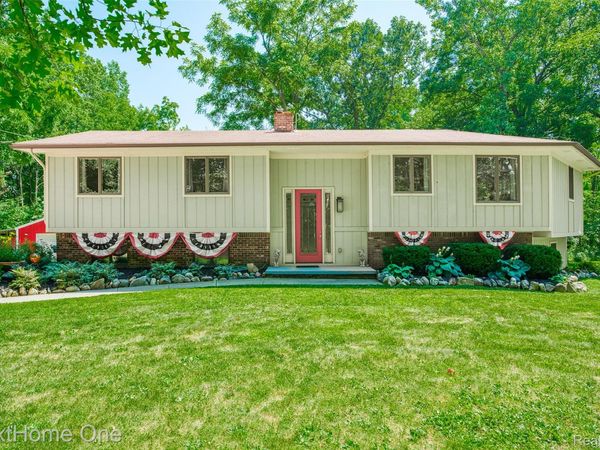 4423 Mason Road, Marion Township, Mi 48843