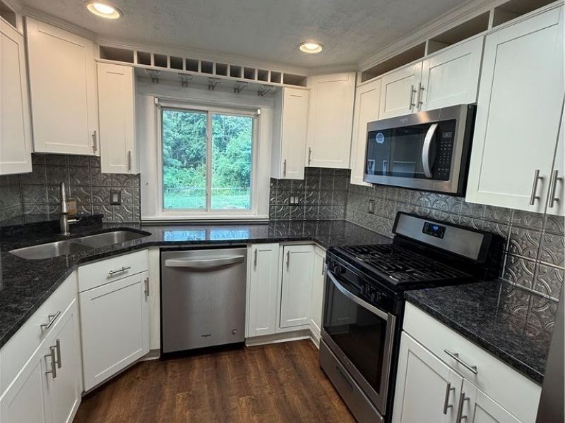 6550 Manchester Road, New Franklin, OH 44216 Photo 10