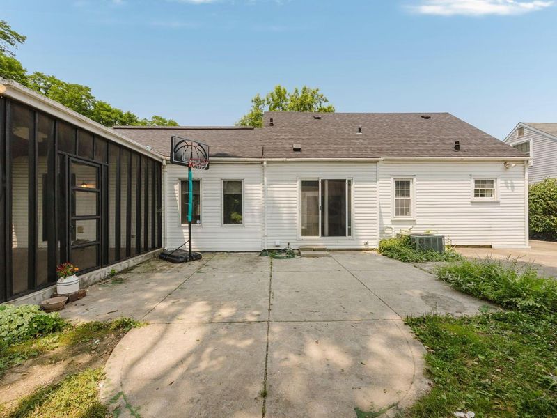 1829 Surrey Place , Columbus, OH 43219 Photo 41
