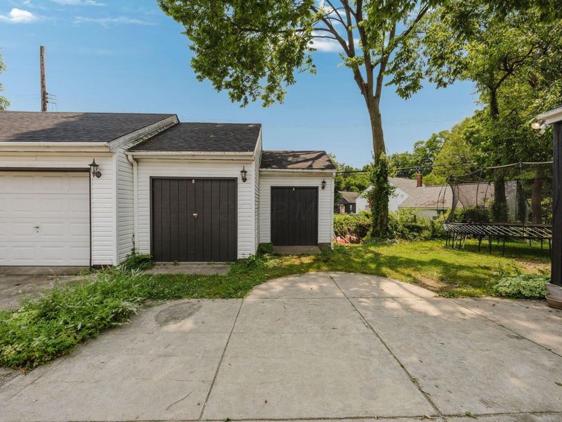 1829 Surrey Place , Columbus, OH 43219 Photo 45