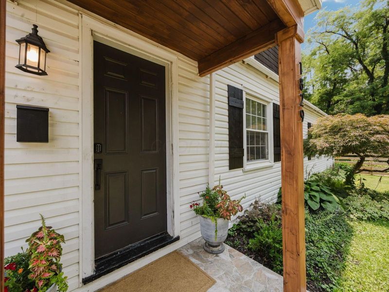 1829 Surrey Place , Columbus, OH 43219 Photo 5